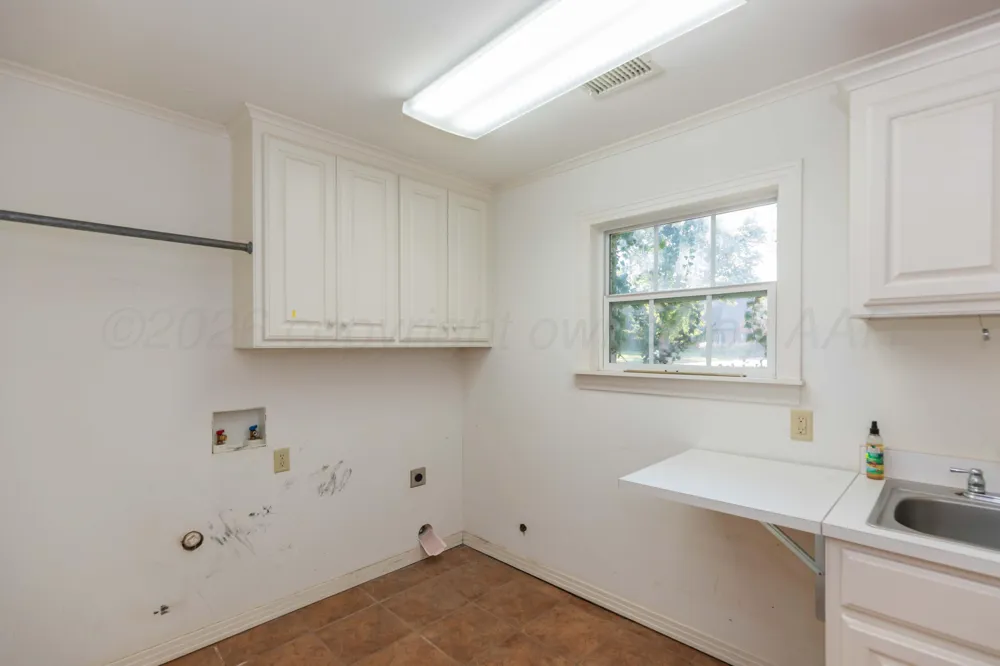 3214 Parker Street Amarillo, TX 79109