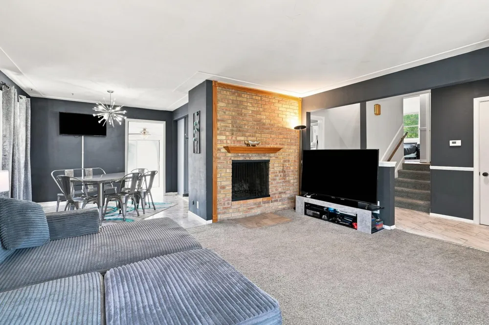 1044 Lockridge Drive NE Grand Rapids City, MI 49505