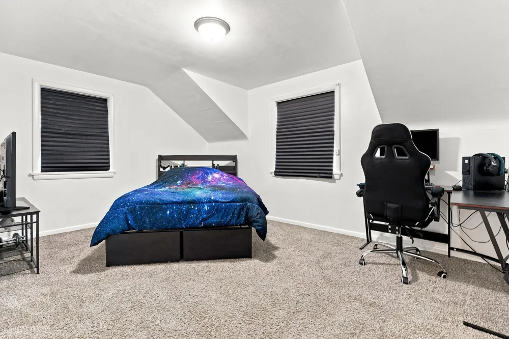 1044 Lockridge Drive NE Grand Rapids City, MI 49505