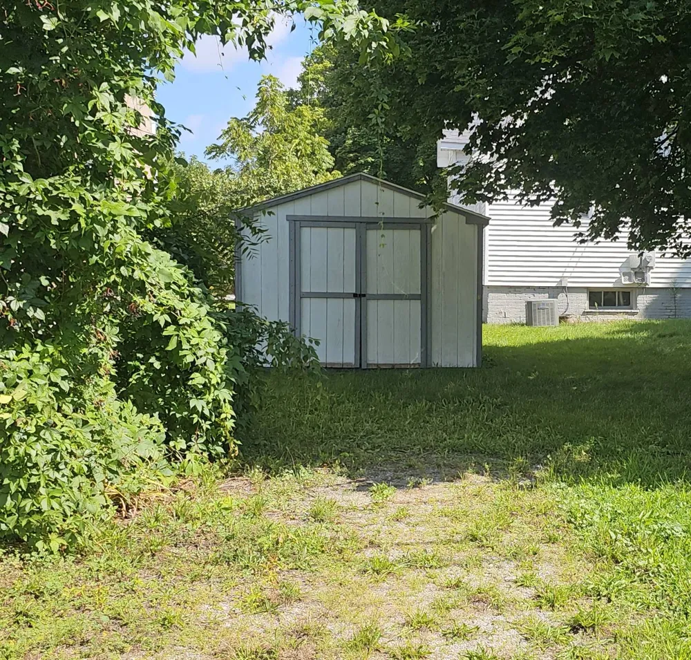 210 E Main St Sebewaing, MI 48759