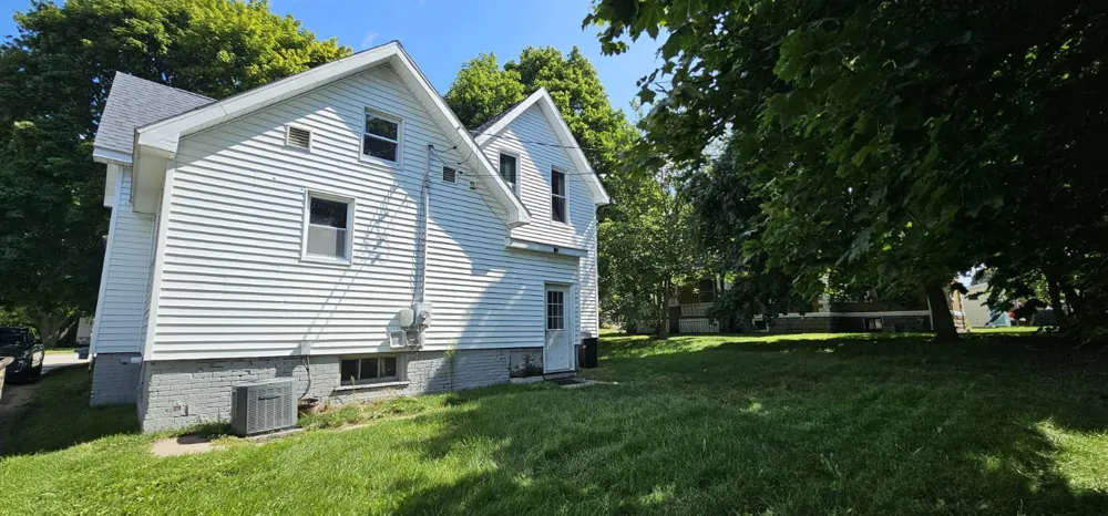 210 E Main St Sebewaing, MI 48759