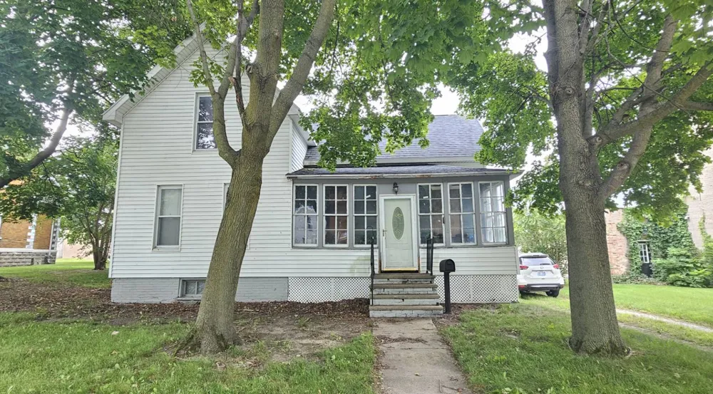 210 E Main St Sebewaing, MI 48759