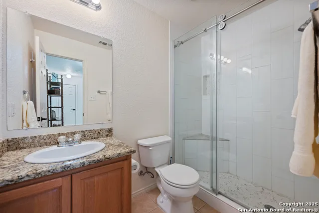 3202 Eisenhauer #702 San Antonio, TX 78209
