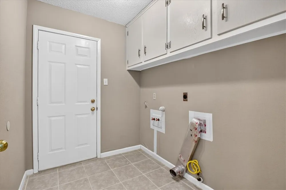 438 Haroldson Drive Corpus Christi, TX 78412