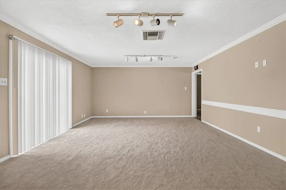 438 Haroldson Drive Corpus Christi, TX 78412