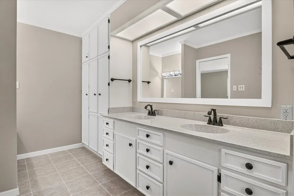438 Haroldson Drive Corpus Christi, TX 78412