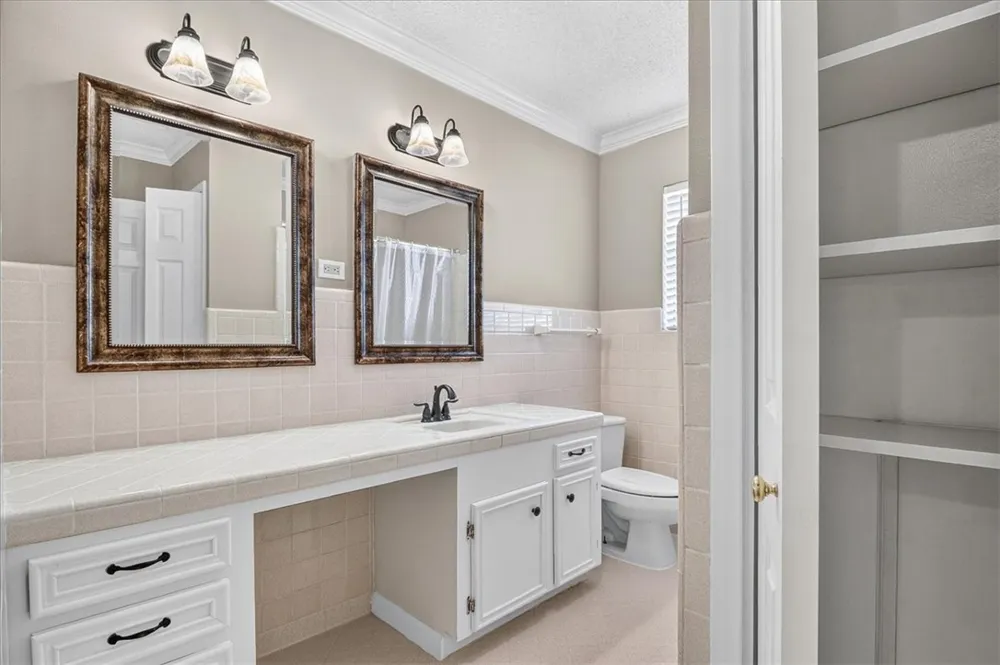 438 Haroldson Drive Corpus Christi, TX 78412
