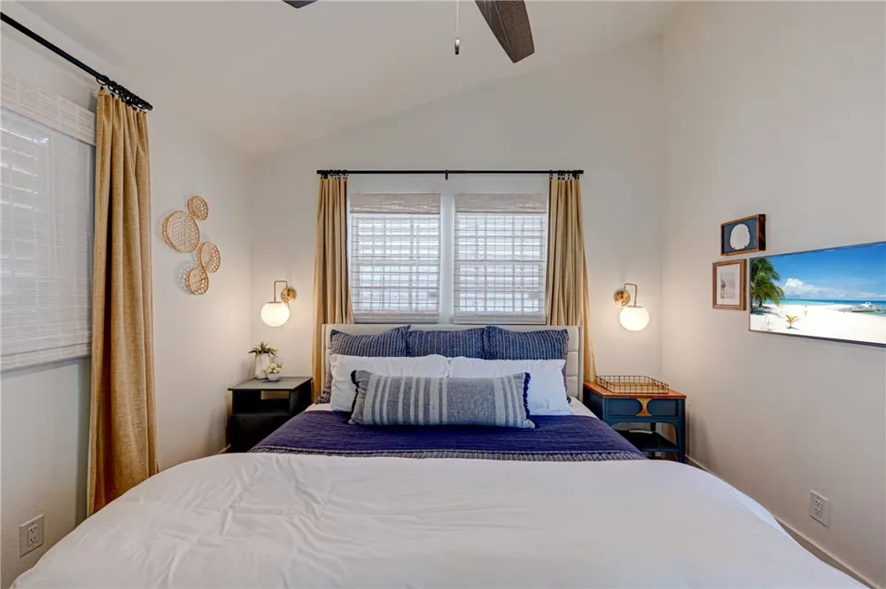 310 Leslie Lane Port Aransas, TX 78373