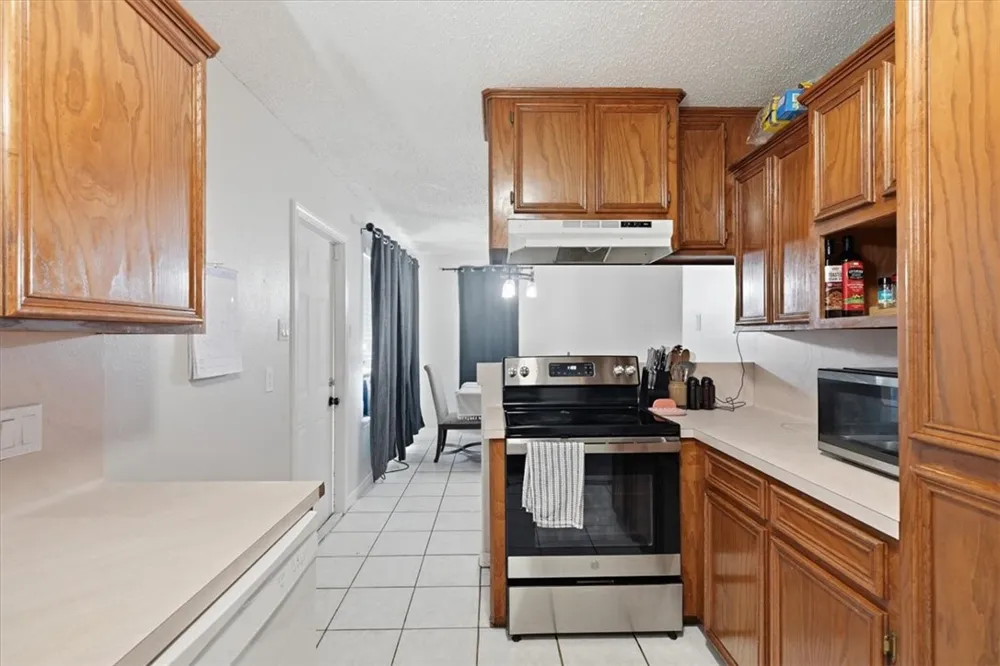 8018 Rock Crest Drive Corpus Christi, TX 78414