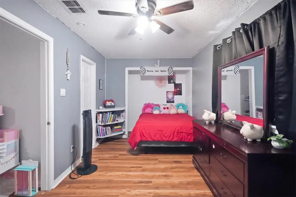 8018 Rock Crest Drive Corpus Christi, TX 78414