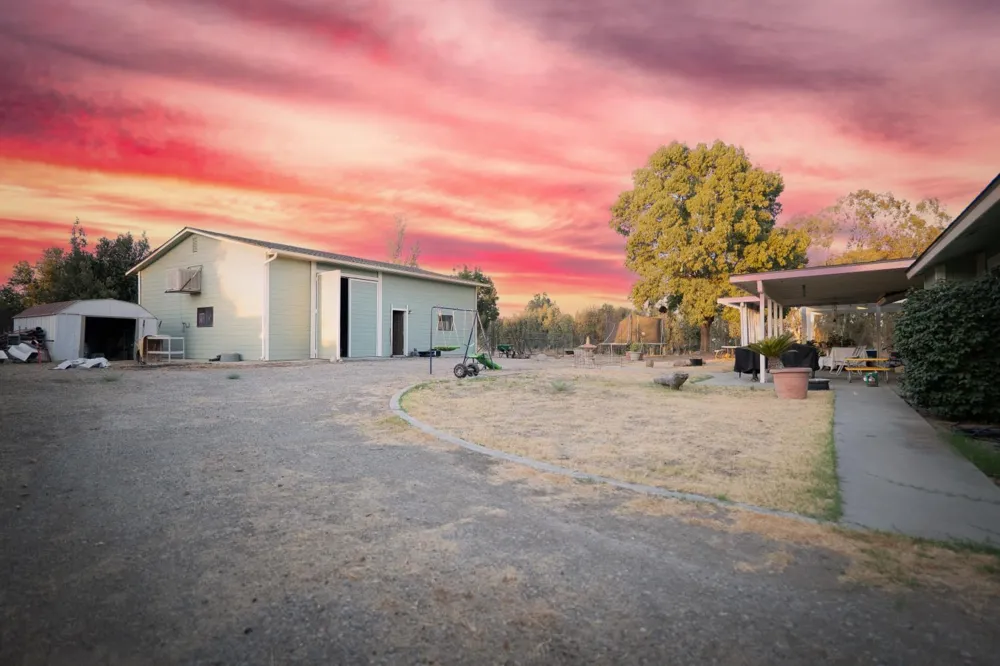 35385 John Albert Drive Madera, CA 93636