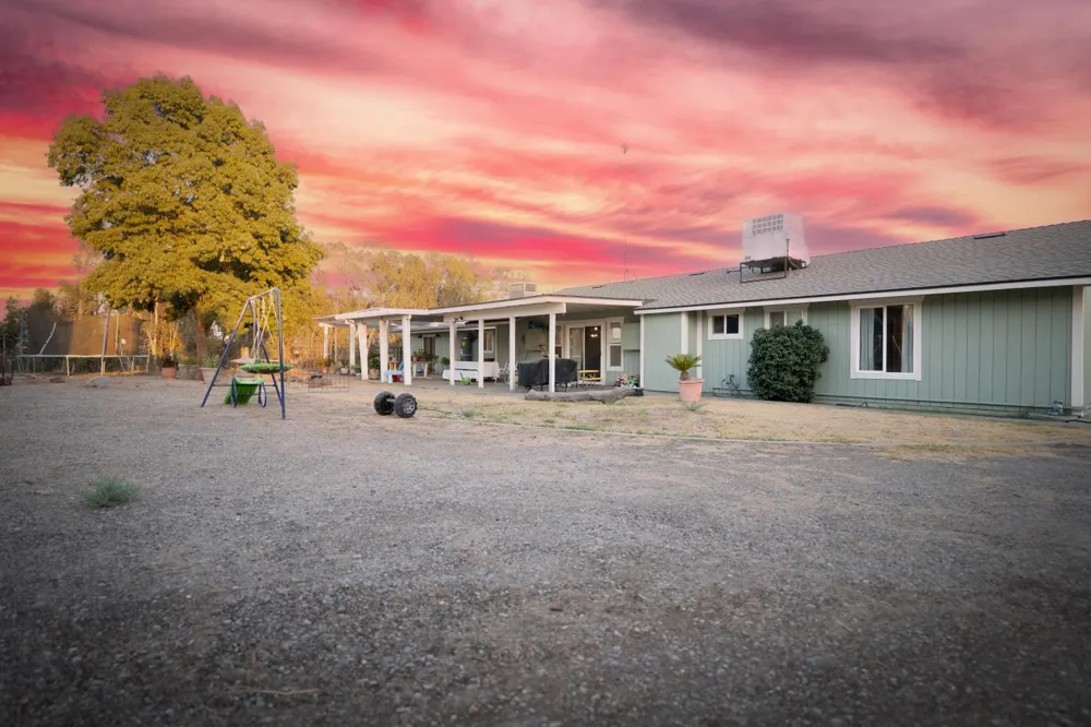 35385 John Albert Drive Madera, CA 93636