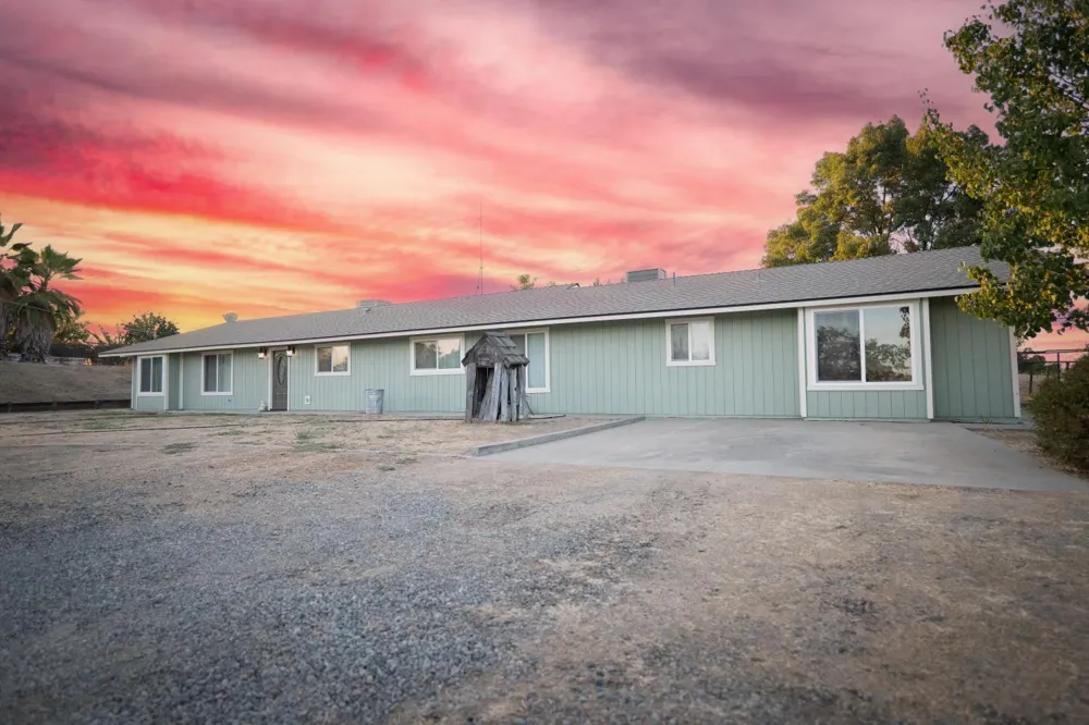 35385 John Albert Drive Madera, CA 93636