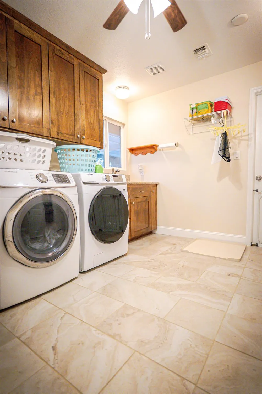 35385 John Albert Drive Madera, CA 93636