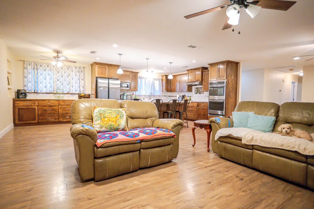 35385 John Albert Drive Madera, CA 93636