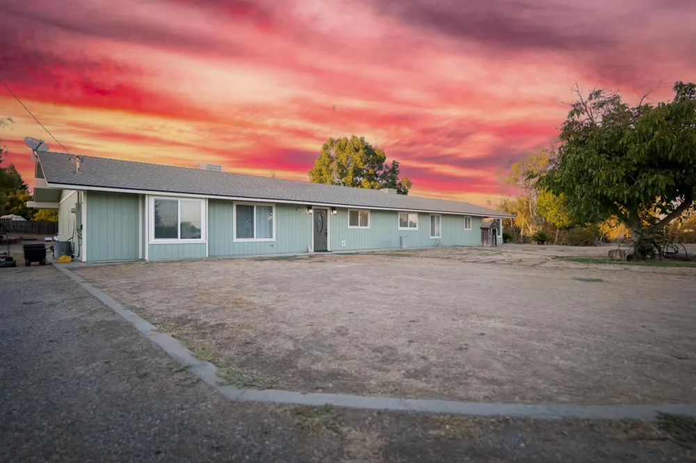35385 John Albert Drive Madera, CA 93636