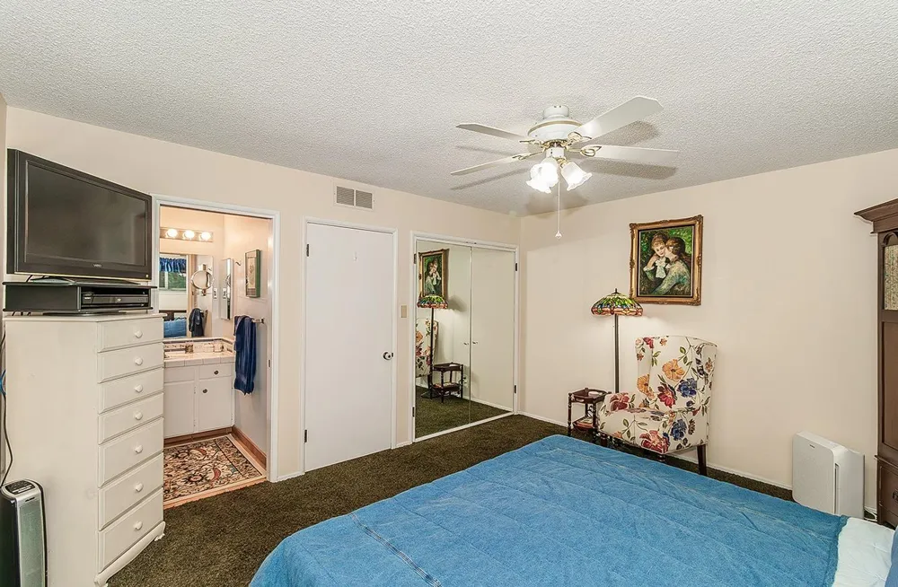 3670 S Newmark Avenue Sanger, CA 93654