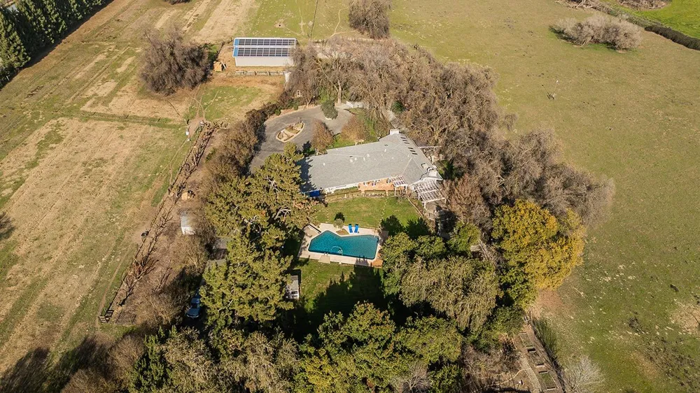 3670 S Newmark Avenue Sanger, CA 93654