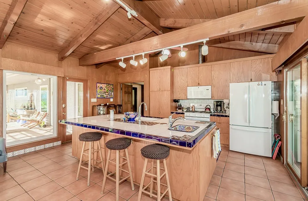 3670 S Newmark Avenue Sanger, CA 93654