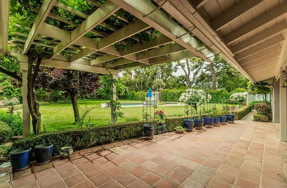 3670 S Newmark Avenue Sanger, CA 93654