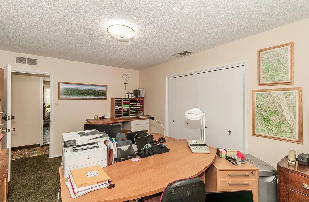 3670 S Newmark Avenue Sanger, CA 93654