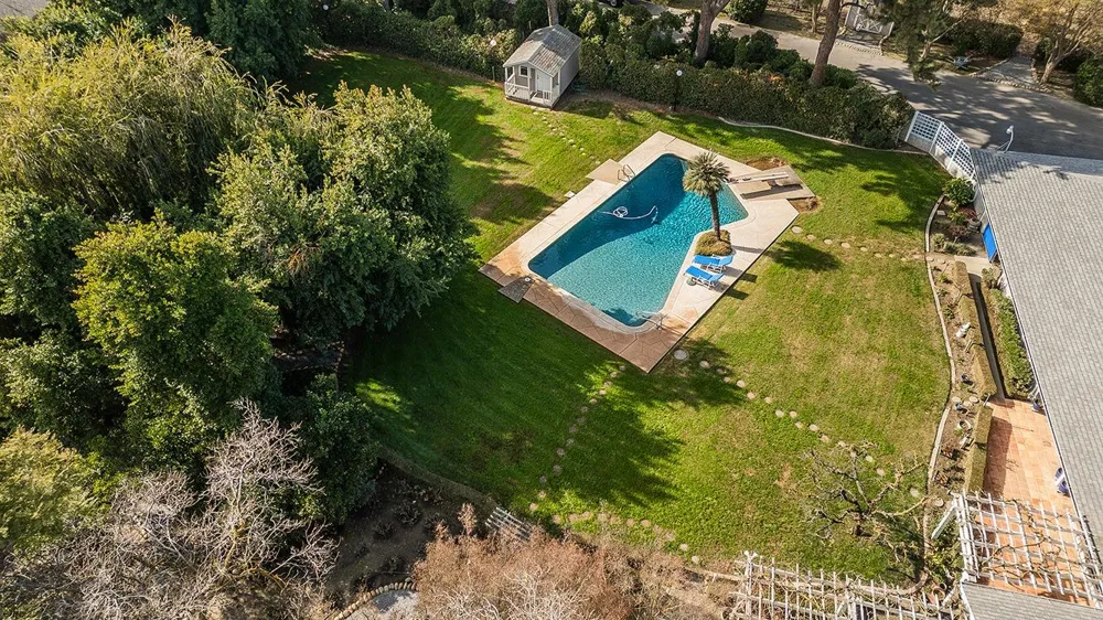 3670 S Newmark Avenue Sanger, CA 93654