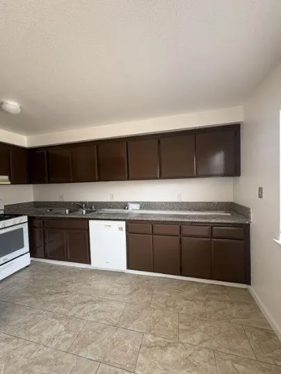 310 S Argyle Avenue #106 Fresno, CA 93727