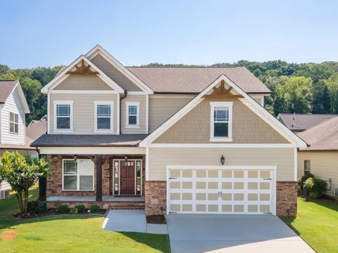 5644 Bungalow Circle