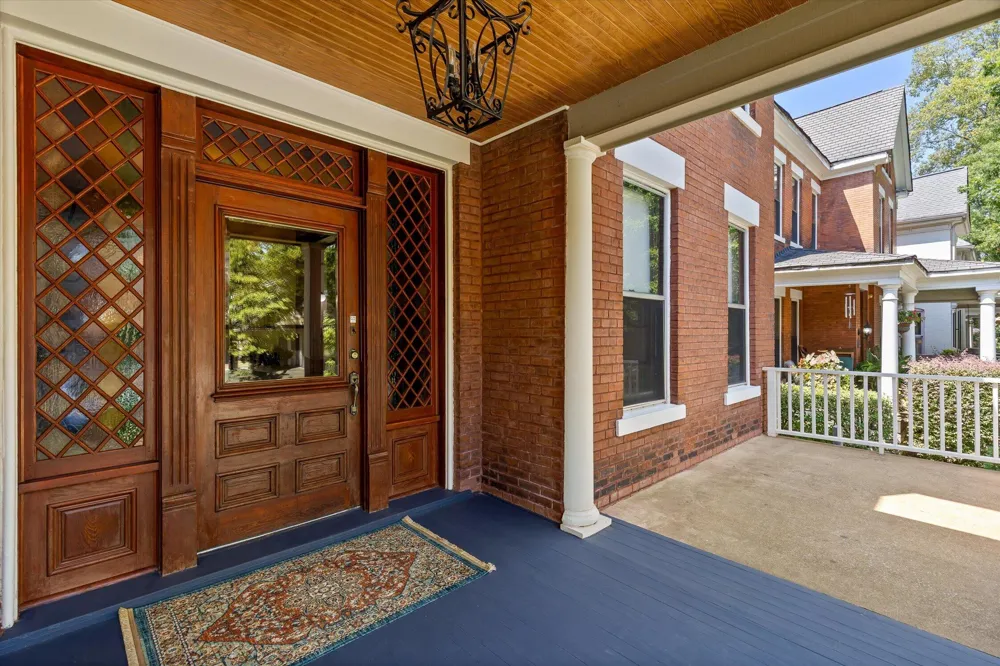 862 Oak Street Chattanooga, TN 37403