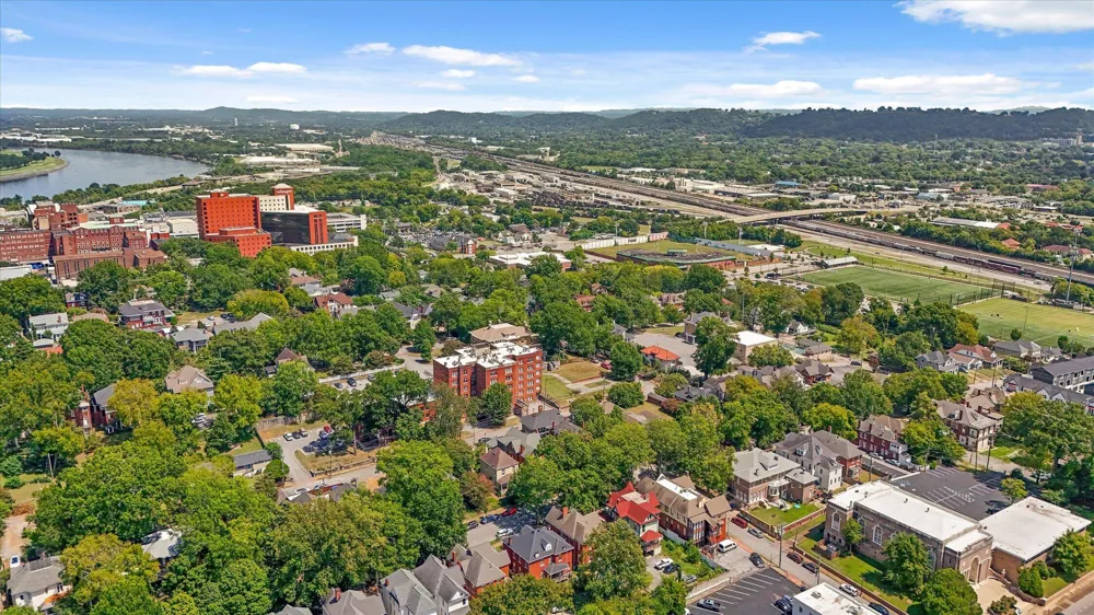 862 Oak Street Chattanooga, TN 37403