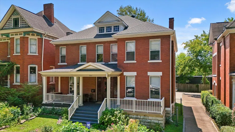 862 Oak Street Chattanooga, TN 37403