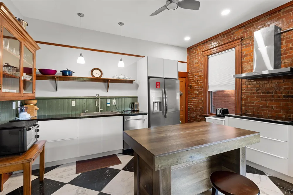 862 Oak Street Chattanooga, TN 37403