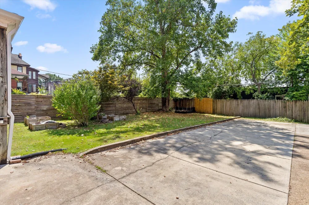 862 Oak Street Chattanooga, TN 37403