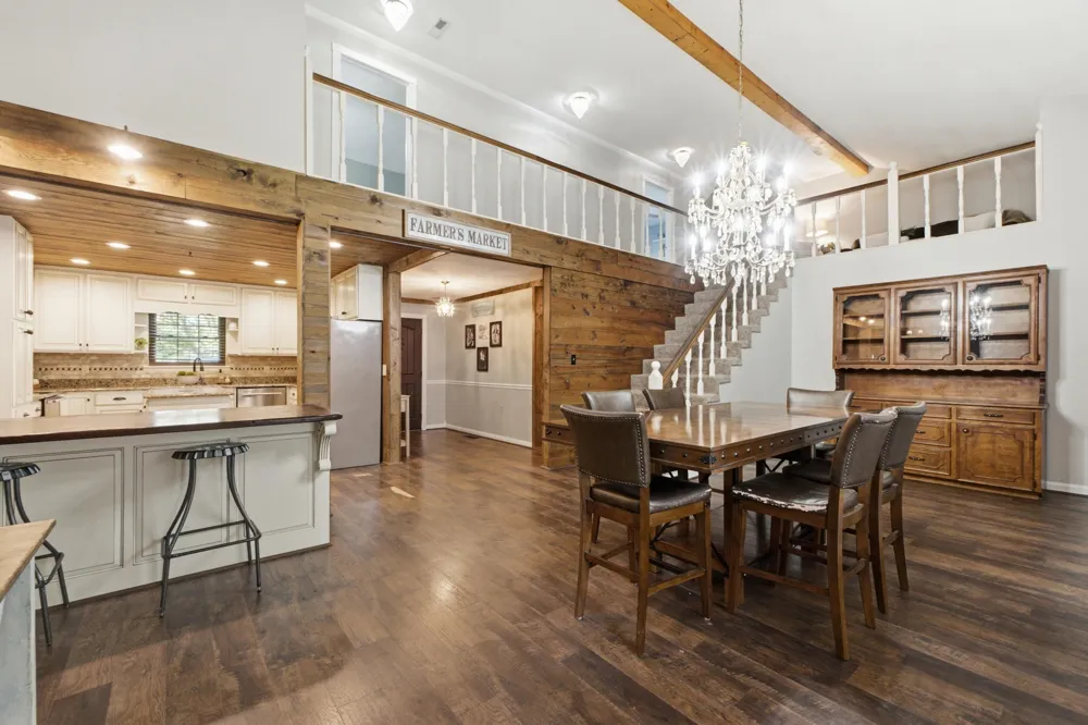 933 Halls Valley Road Trion, GA 30753
