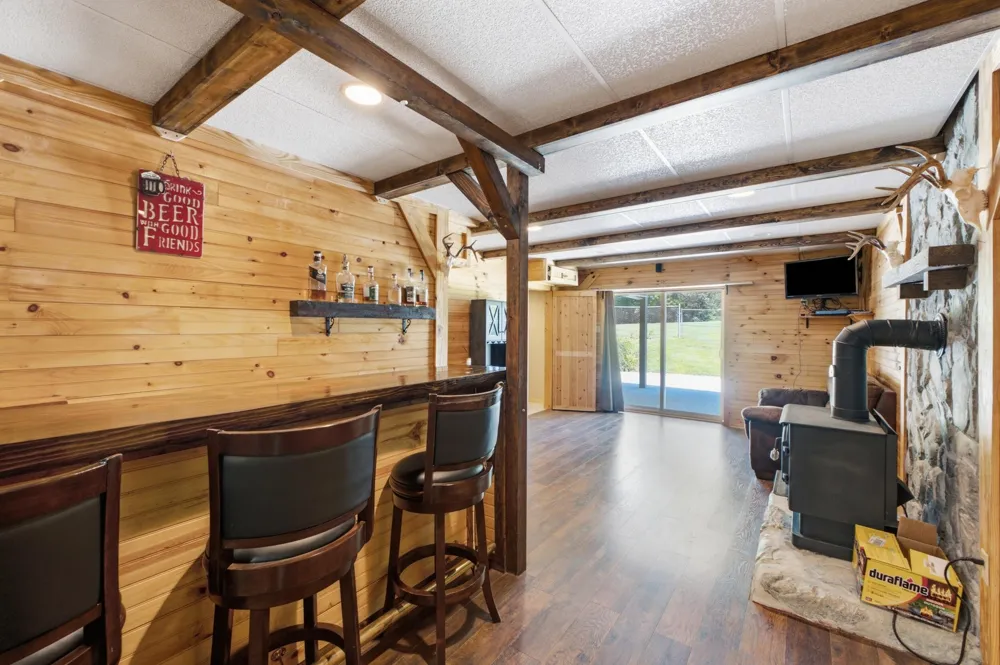 933 Halls Valley Road Trion, GA 30753