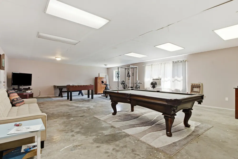 933 Halls Valley Road Trion, GA 30753
