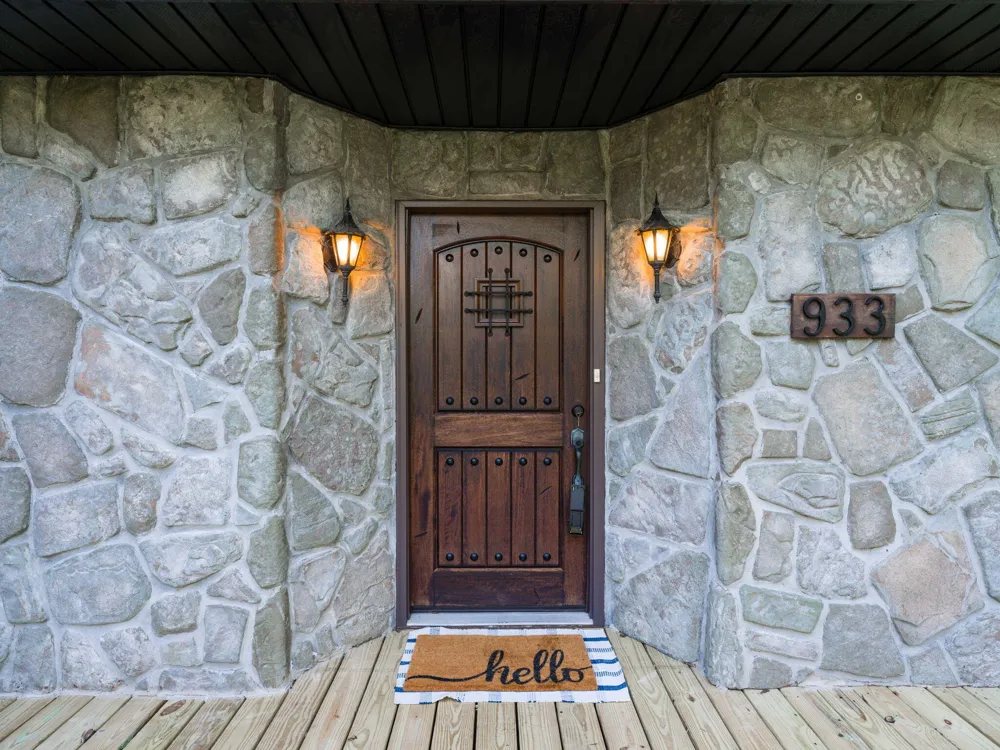933 Halls Valley Road Trion, GA 30753