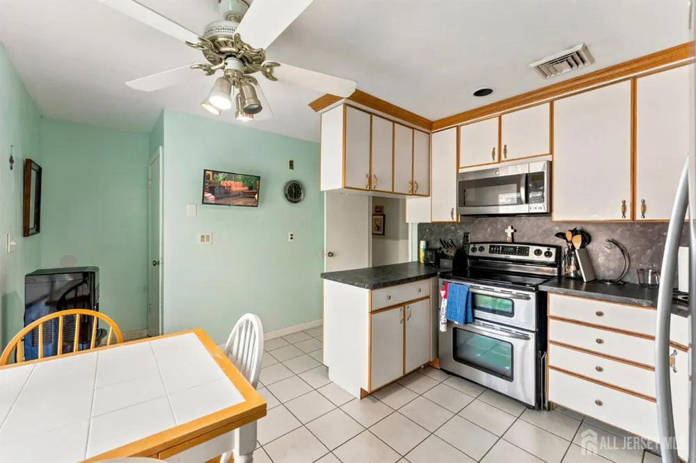 27 Milton Avenue East Brunswick, NJ 08816