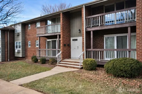18 Deanna Drive #48