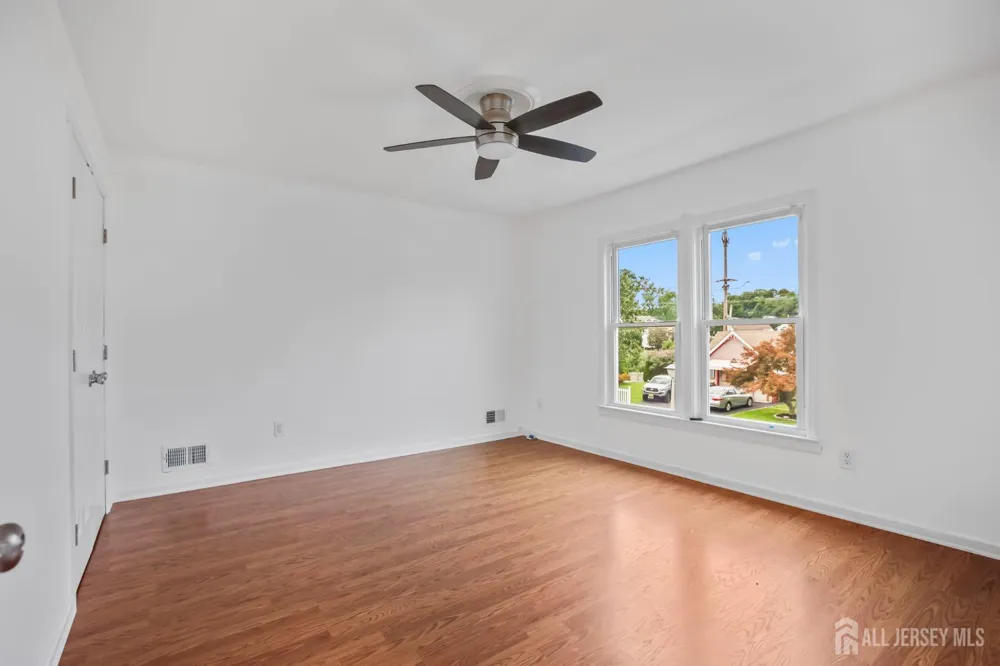4 Claire Court Matawan, NJ 07747