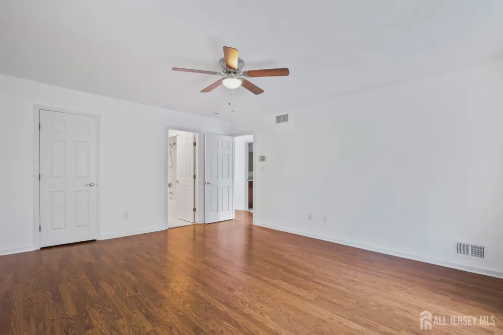 4 Claire Court Matawan, NJ 07747