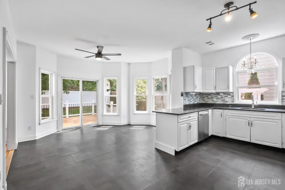 4 Claire Court Matawan, NJ 07747