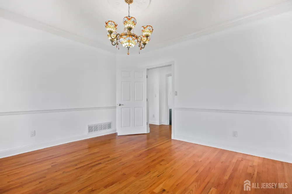 4 Claire Court Matawan, NJ 07747
