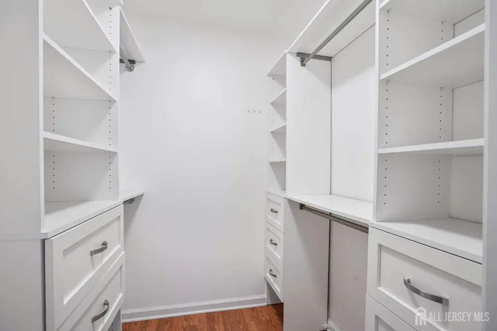 4 Claire Court Matawan, NJ 07747