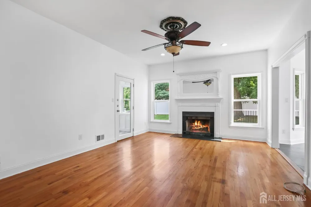 4 Claire Court Matawan, NJ 07747