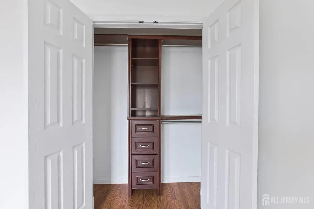 4 Claire Court Matawan, NJ 07747
