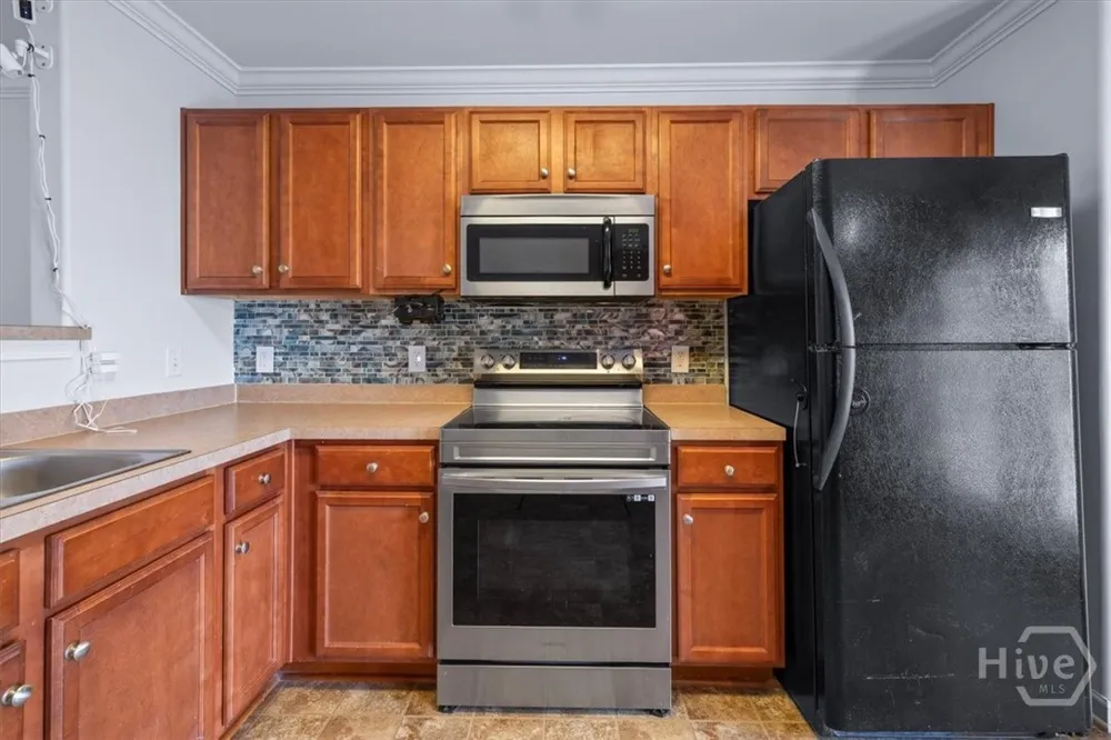 44 Lake Shore Boulevard Port Wentworth, GA 31407