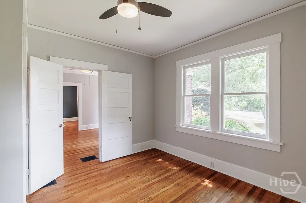 892 Hill Street Athens, GA 30606