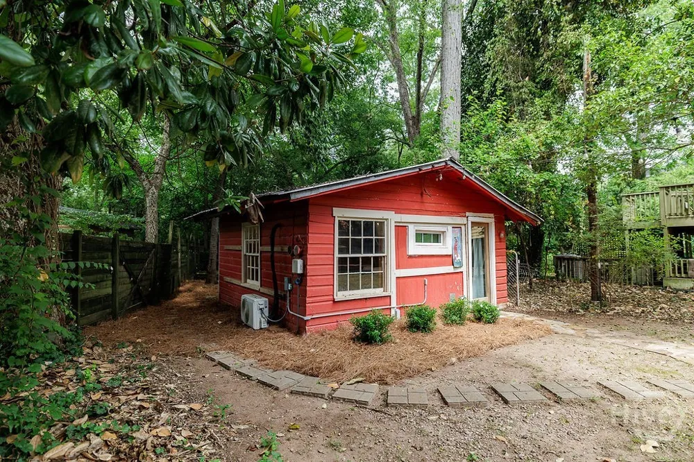 892 Hill Street Athens, GA 30606