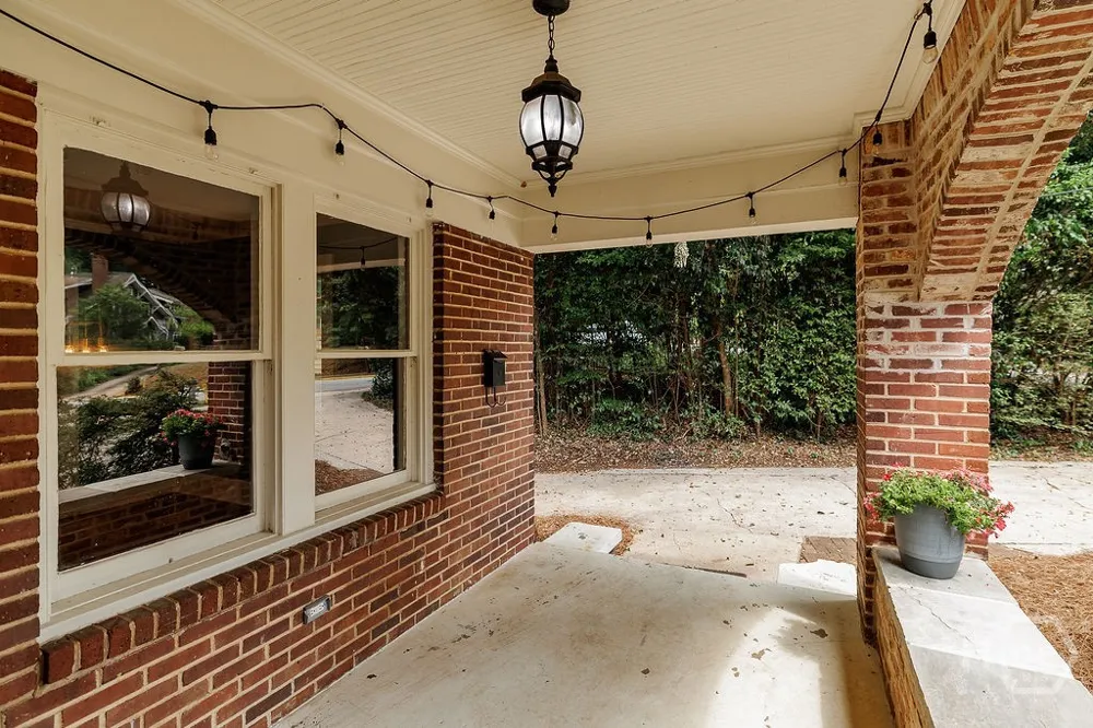 892 Hill Street Athens, GA 30606